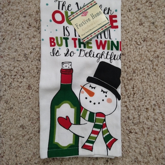 Holiday Kitchen Towel Bundle - Picture 3 of 6